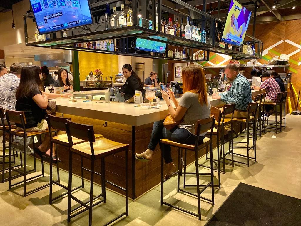 California Pizza Kitchen at Kapolei | restaurant | 91-5431 Kapolei Pkwy Suite 500, Kapolei, HI 96707, USA | 8088922996 OR +1 808-892-2996