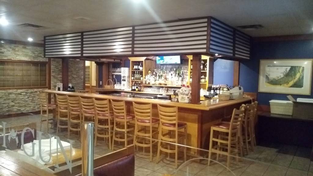 Shogun Japanese Steak & Sushi | restaurant | 3991 University Dr NW, Huntsville, AL 35816, USA | 2565343000 OR +1 256-534-3000