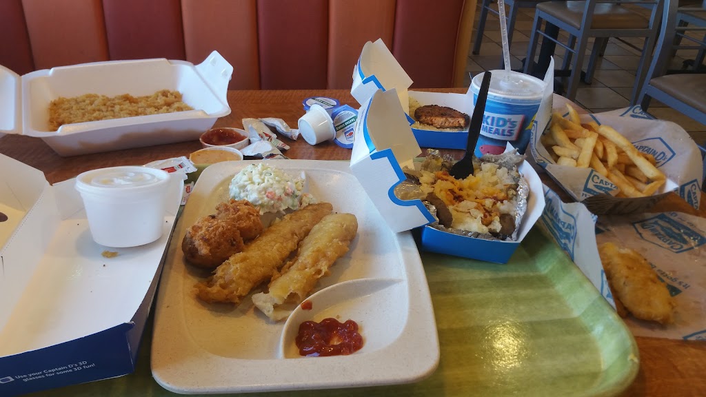 Captain Ds | restaurant | 2236 Ross Clark Cir, Dothan, AL 36301, USA | 3347940763 OR +1 334-794-0763