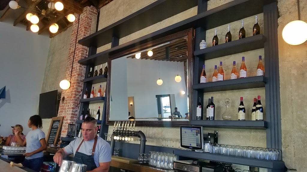 Pappys Seafood | restaurant | 301 W 6th St, San Pedro, CA 90731, USA | 4242245444 OR +1 424-224-5444