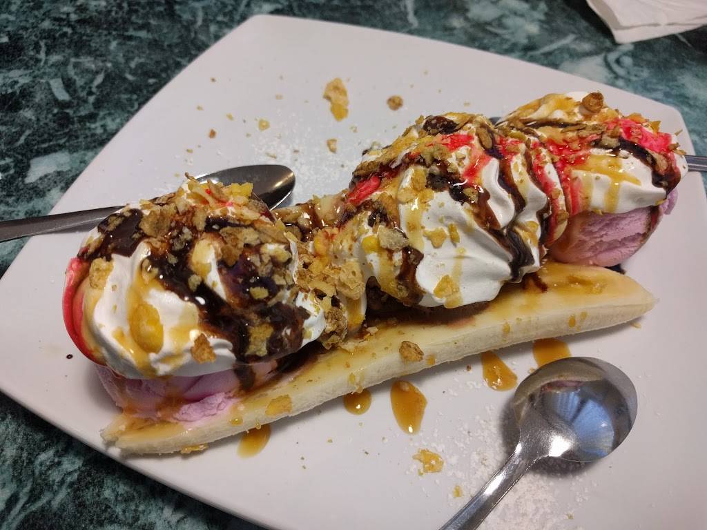 Fiesta Mexicana | restaurant | 530 W 16th St E, Merced, CA 95340, USA | 2097222772 OR +1 209-722-2772