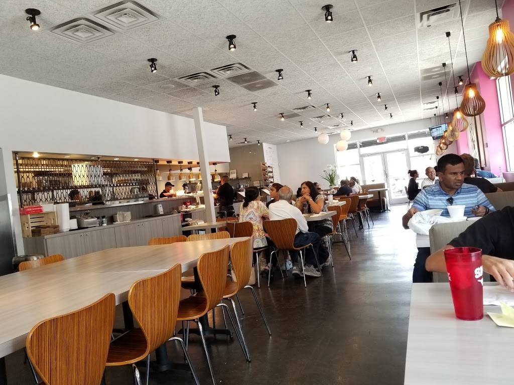 Roti Grill | restaurant | 4438 McKinney Ave, Dallas, TX 75205, USA | 2145213655 OR +1 214-521-3655