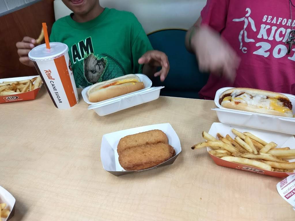 Long John Silvers | restaurant | 3707 National Rd E, Richmond, IN 47374, USA | 7659666245 OR +1 765-966-6245