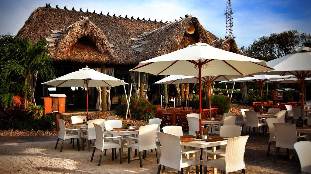 Snooks Bayside Restaurant & Grand Tiki | restaurant | 99470 Overseas Hwy, Key Largo, FL 33037, USA | 3054535004 OR +1 305-453-5004