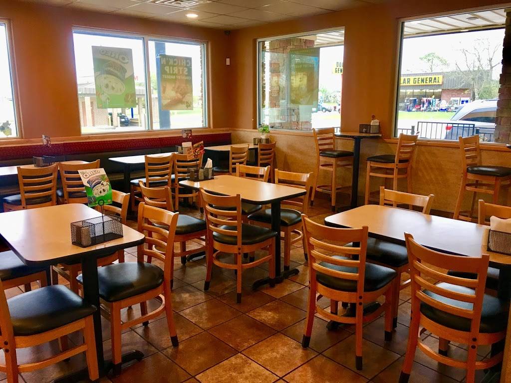 Dairy Queen Store | restaurant | 605 N Lagrange St, Flatonia, TX 78941, USA | 3618652524 OR +1 361-865-2524