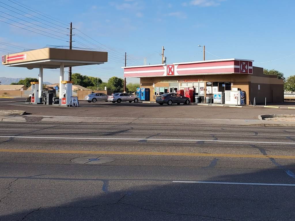 Circle K | meal takeaway | 5850 S 19th Ave, Phoenix, AZ 85041, USA | 6022685357 OR +1 602-268-5357