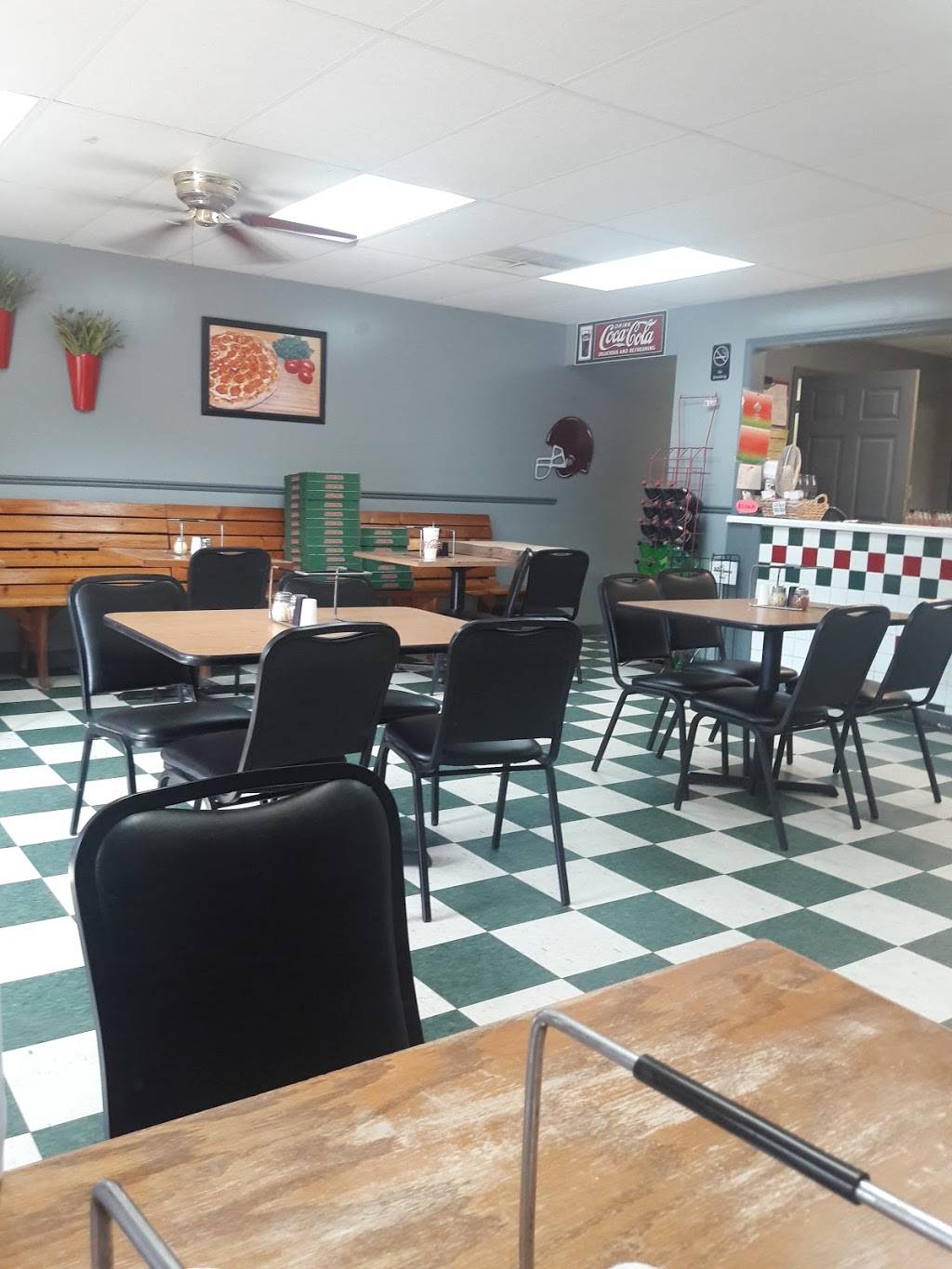 Pizza Pro | restaurant | 18 S Court St, Alamo, TN 38001, USA | 7316963575 OR +1 731-696-3575