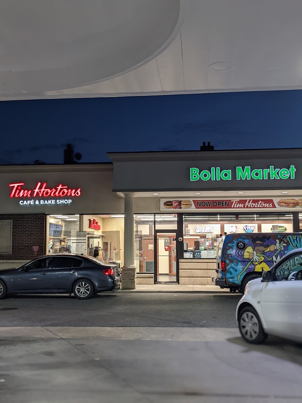 Tim Hortons | restaurant | 2402 Knapp St, Brooklyn, NY 11235, USA | 7187439306 OR +1 718-743-9306