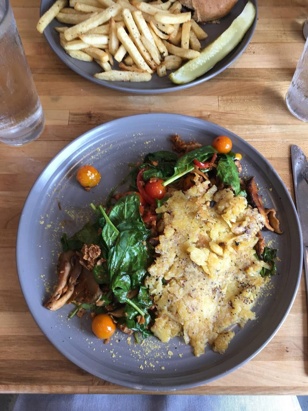 Little Saint | restaurant | 2901 Park Ave, Richmond, VA 23221, USA | 8043039772 OR +1 804-303-9772