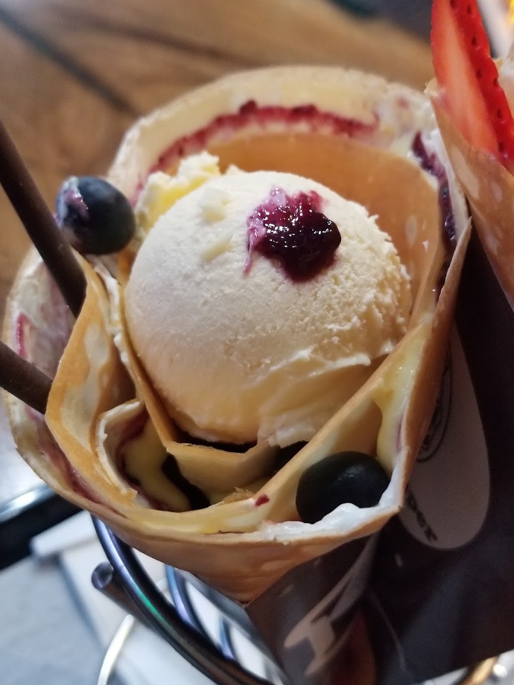 Paris super crepes | restaurant | 601 S 6th St #106, Champaign, IL 61820, USA | 2176071404 OR +1 217-607-1404