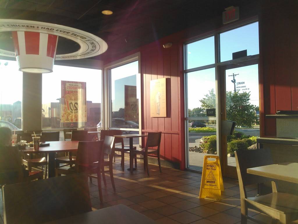 KFC | restaurant | 7120 Northwest Expy, Oklahoma City, OK 73132, USA | 4057731403 OR +1 405-773-1403