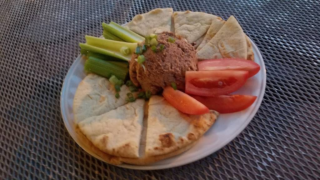 Hamptons On King | restaurant | 234 King Ave, Columbus, OH 43201, USA | 6142992099 OR +1 614-299-2099