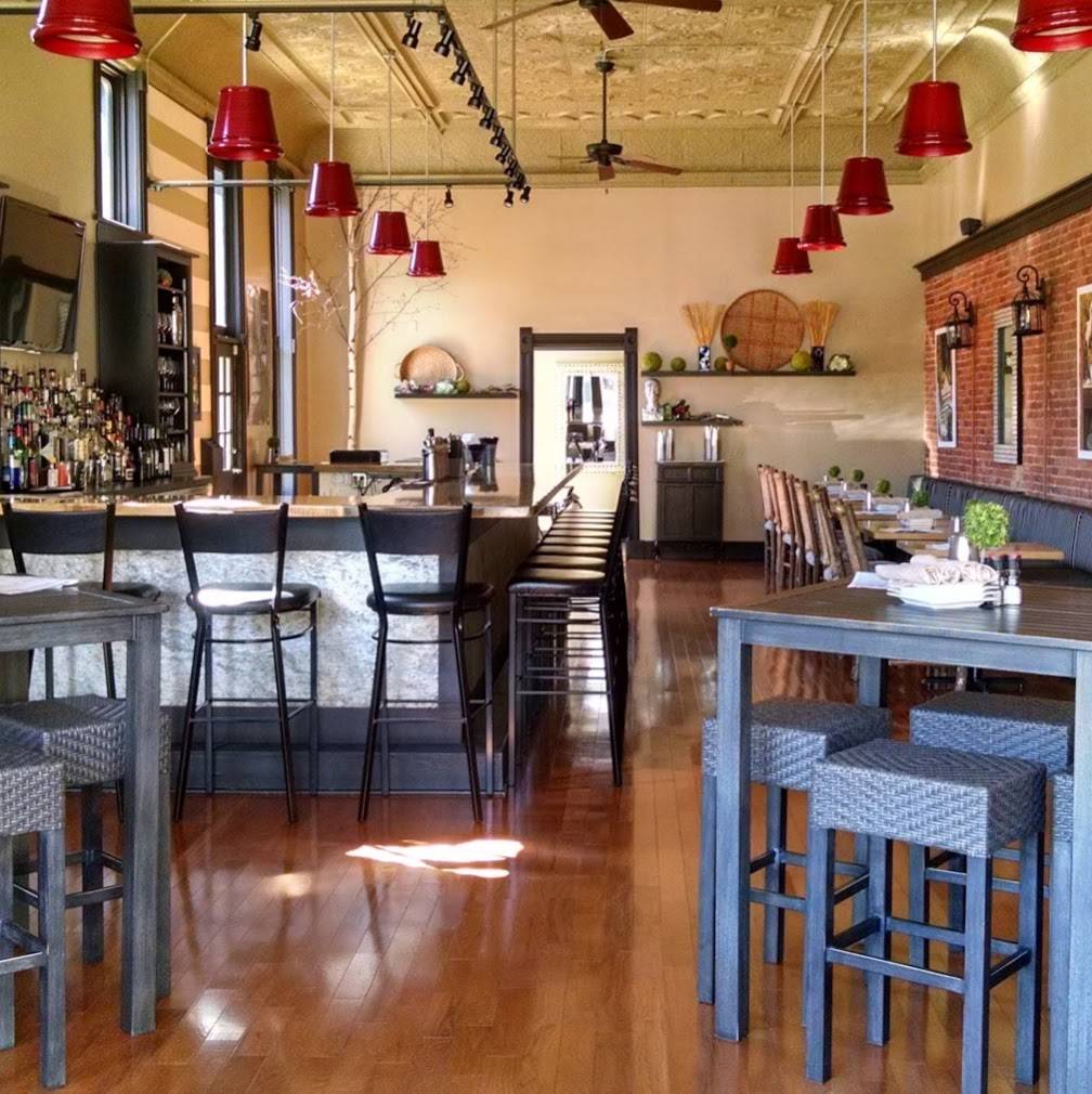 Kelly Jaes Cafe | restaurant | 133 S Main St, Goshen, IN 46526, USA | 5745371027 OR +1 574-537-1027