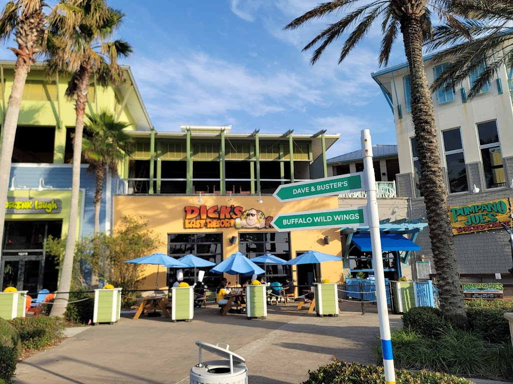 Dicks Last Resort - Panama City Beach | restaurant | 16210 Front Beach Rd, Panama City, FL 32413, USA | 8505880631 OR +1 850-588-0631