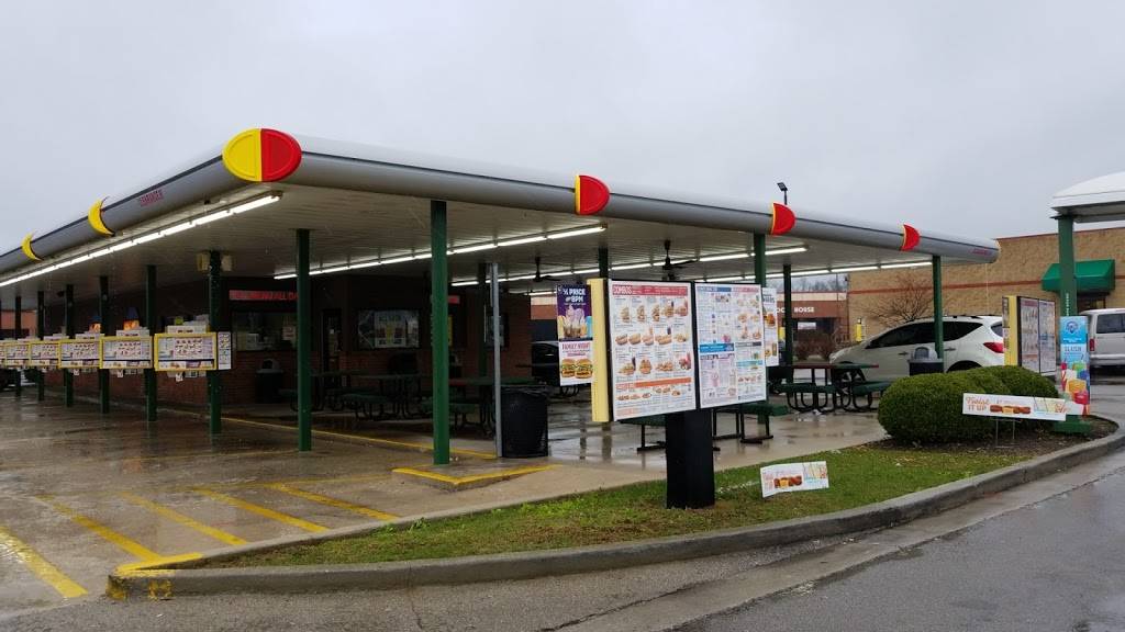 Sonic Drive-In | restaurant | 120 Bellerive Blvd, Nicholasville, KY 40356, USA | 8592192235 OR +1 859-219-2235