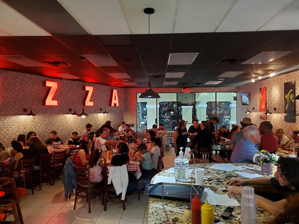 Chellos Pizza | restaurant | 6271 St Augustine Rd #29, Jacksonville, FL 32217, USA | 9046835941 OR +1 904-683-5941