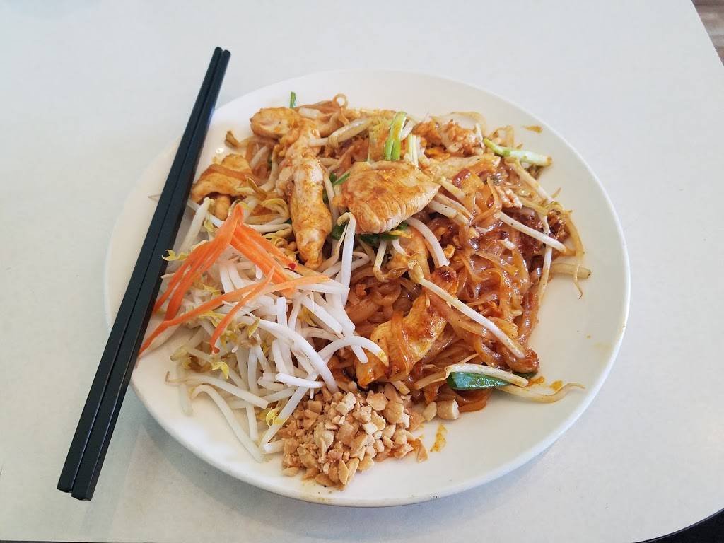 Lannboon Thai Cafe | restaurant | 4710 Market St, San Diego, CA 92102, USA | 6195271917 OR +1 619-527-1917