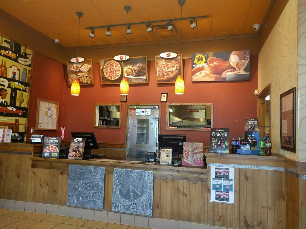 Pizza Hut | restaurant | 10050 W Bell Rd #22, Sun City, AZ 85351, USA | 6238758776 OR +1 623-875-8776