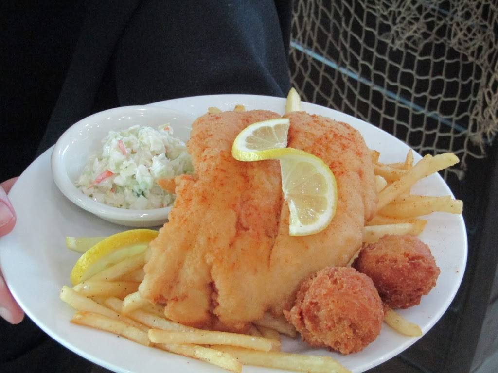 BARNACLE BILLS SEAFOOD HOUSE | restaurant | Holiday Inn St. Augustine - Historic, 1302 N Ponce De Leon Blvd, St. Augustine, FL 32084, USA | 9044942100 OR +1 904-494-2100