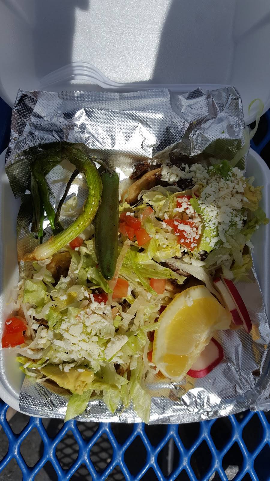 El Taco Loco | restaurant | 2301 Panama Ln, Bakersfield, CA 93307, USA | 6618343529 OR +1 661-834-3529