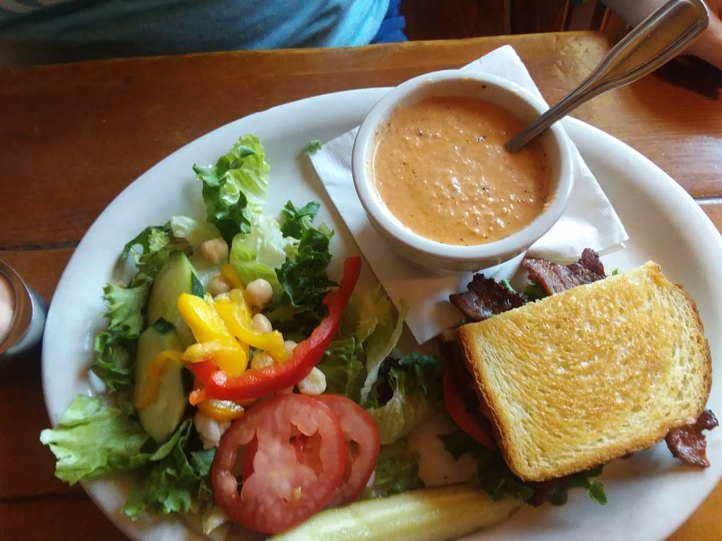 Warren House Pub | restaurant | 3301 S Hemlock St, Cannon Beach, OR 97110, USA | 5034361130 OR +1 503-436-1130