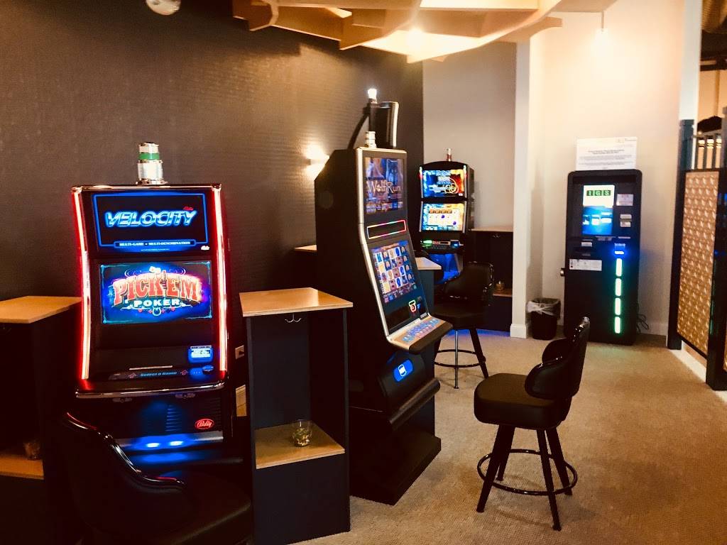 Pizza Amore | restaurant | 808 N Milwaukee Ave, Deerfield, IL 60015, USA | 8479478724 OR +1 847-947-8724