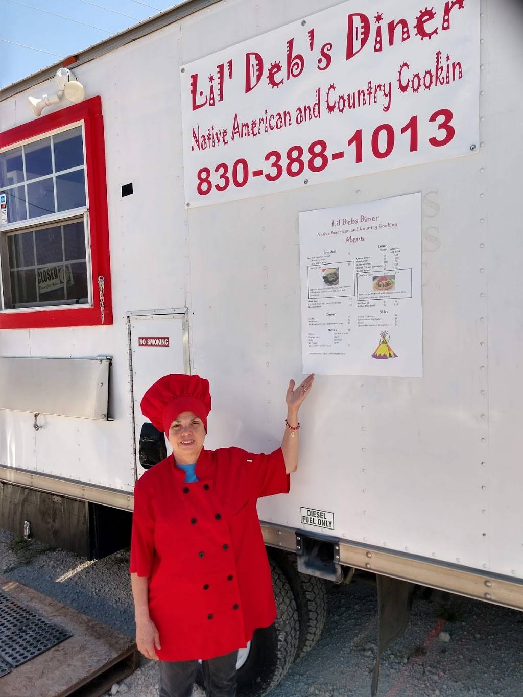 LilDebs Diner Food Truck | restaurant | 1016 Market Heights, Canyon Lake, TX 78132, USA | 8303881013 OR +1 830-388-1013