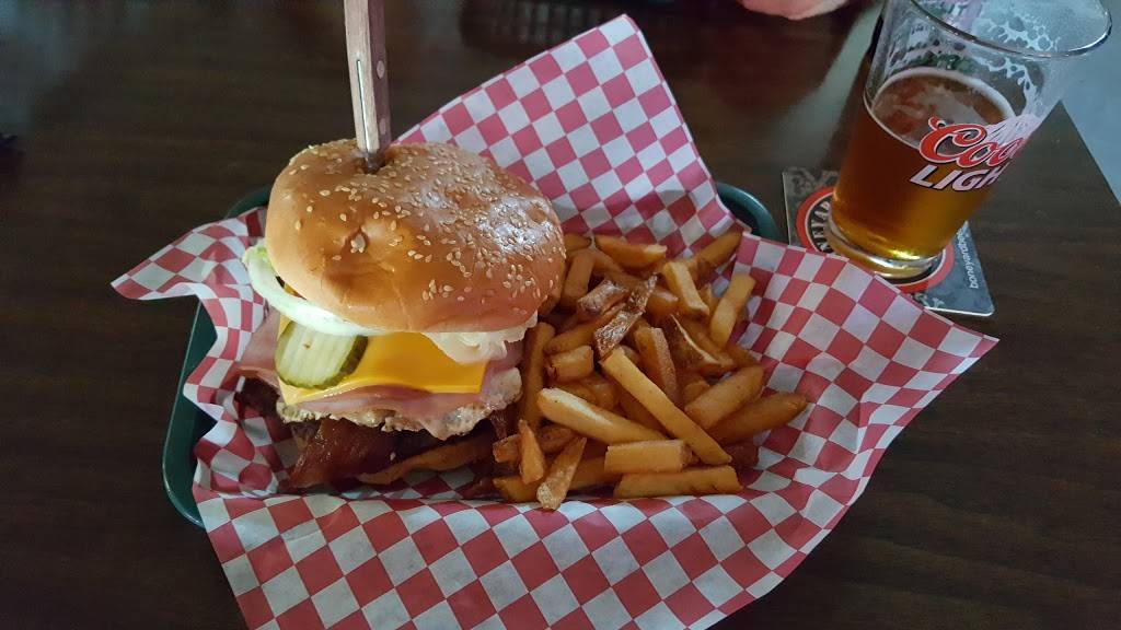 Lumpys Tavern | restaurant | 975 OR-99W, Dundee, OR 97115, USA | 5035389719 OR +1 503-538-9719