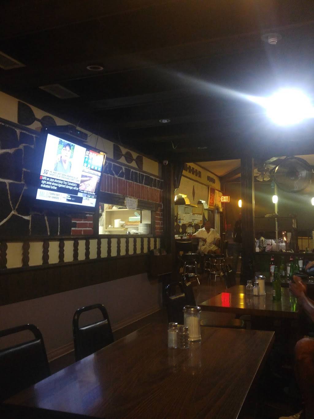 Elias Restaurant & Tavern | restaurant | 3310 Keele St, North York, ON M3M 2H7, Canada | 4166331735 OR +1 416-633-1735