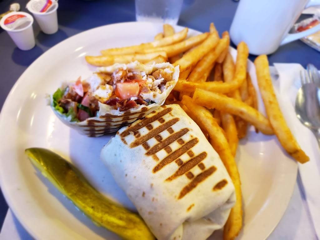 Tonys Family Restaurant | restaurant | 1515 W Pleasant Valley Rd, Cleveland, OH 44134, USA | 4408422250 OR +1 440-842-2250