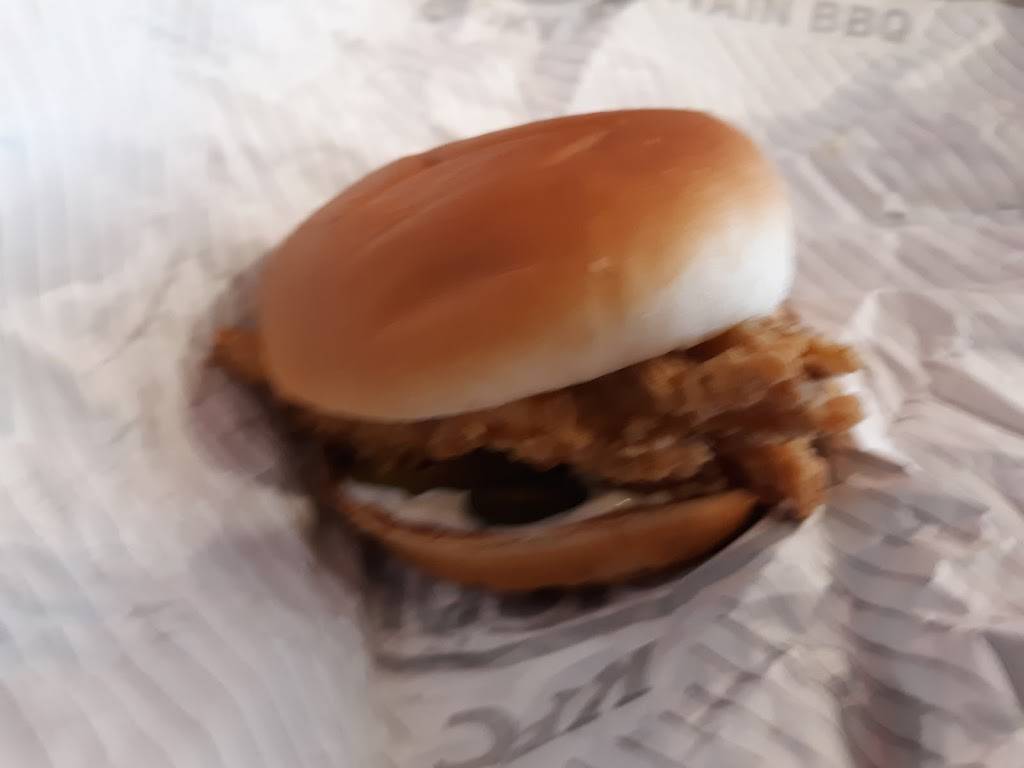 KFC | restaurant | 102 W McCoy Blvd, Tomah, WI 54660, USA | 6083724029 OR +1 608-372-4029