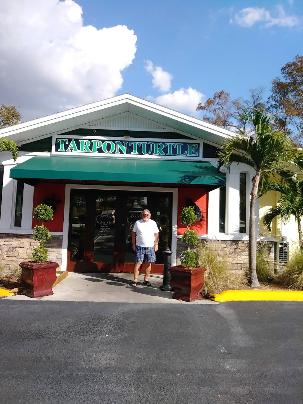 Tarpon Turtle Grill & Marina | restaurant | 1513 Lake Tarpon Ave, Tarpon Springs, FL 34689, USA | 7279405360 OR +1 727-940-5360