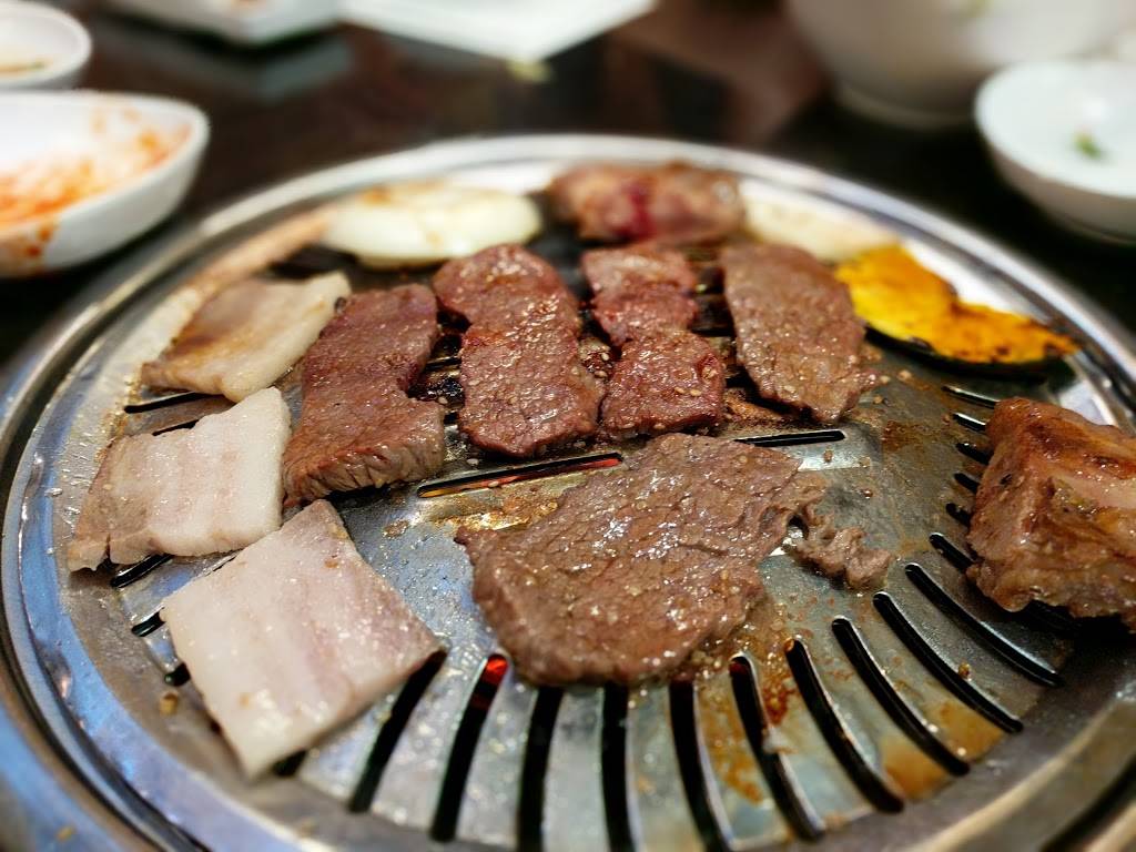 Born Korean BBQ | restaurant | 22640 Golden Springs Dr, Diamond Bar, CA 91765, USA | 9096121000 OR +1 909-612-1000