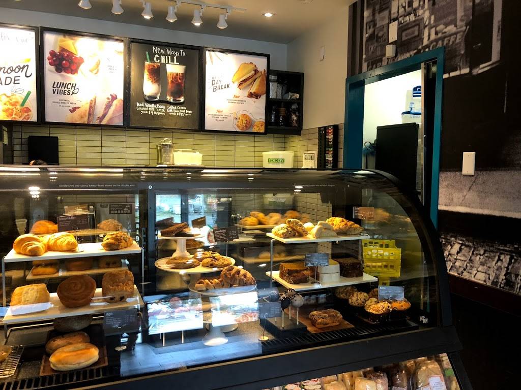 Starbucks | cafe | 6277 Commerce Blvd, Rohnert Park, CA 94928, USA | 7075888999 OR +1 707-588-8999