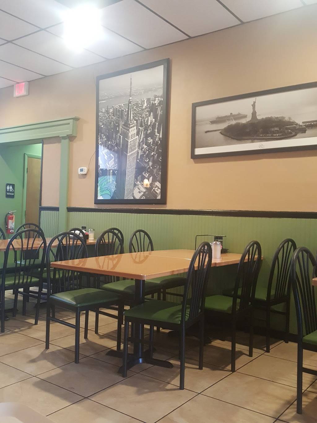 Ginos New York Style Pizzeria Tampa Rd Location | meal delivery | 3394 Tampa Rd, Palm Harbor, FL 34684, USA | 7277896883 OR +1 727-789-6883