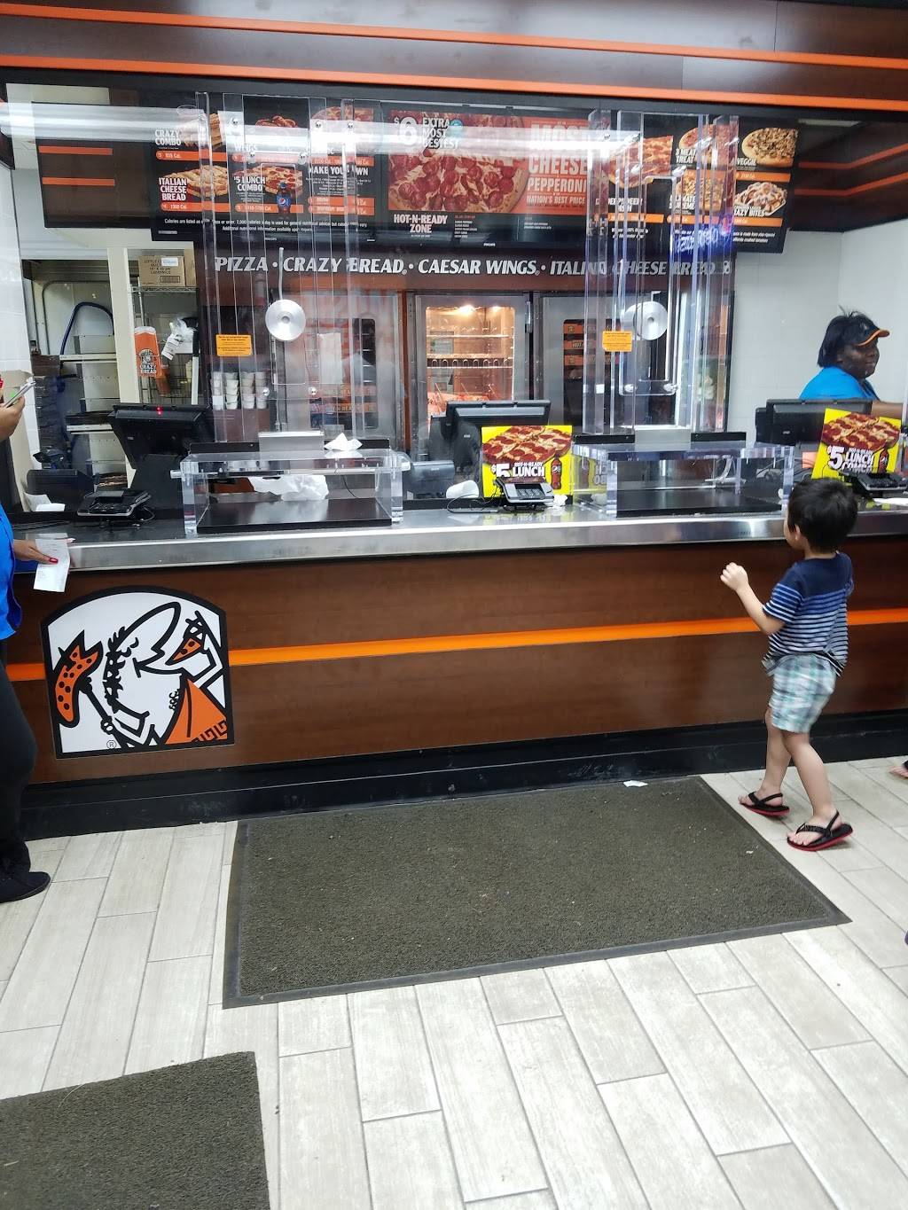 Little Caesars Pizza | meal takeaway | 9230 W Capitol Dr, Milwaukee, WI 53222, USA | 4144389000 OR +1 414-438-9000