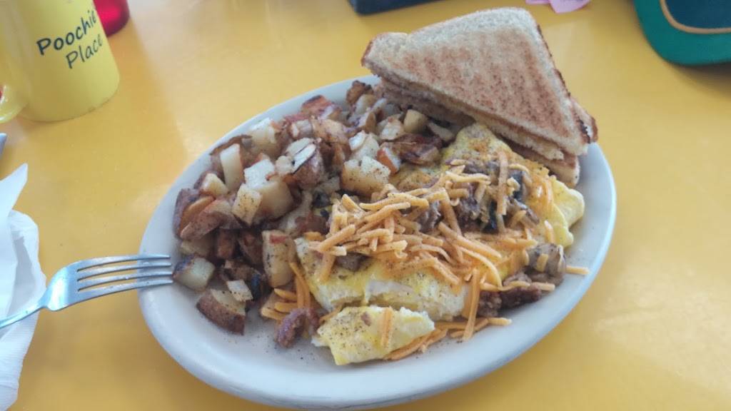 Poochies Place | restaurant | 1375 W Ohio Pike, Amelia, OH 45102, USA | 5137534000 OR +1 513-753-4000