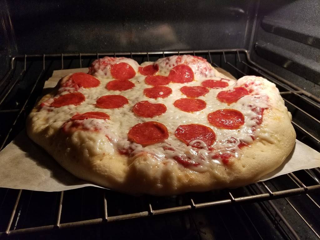 Full O Bull Pizza & Subs | restaurant | 7753 N First St, Fresno, CA 93720, USA | 5594368787 OR +1 559-436-8787