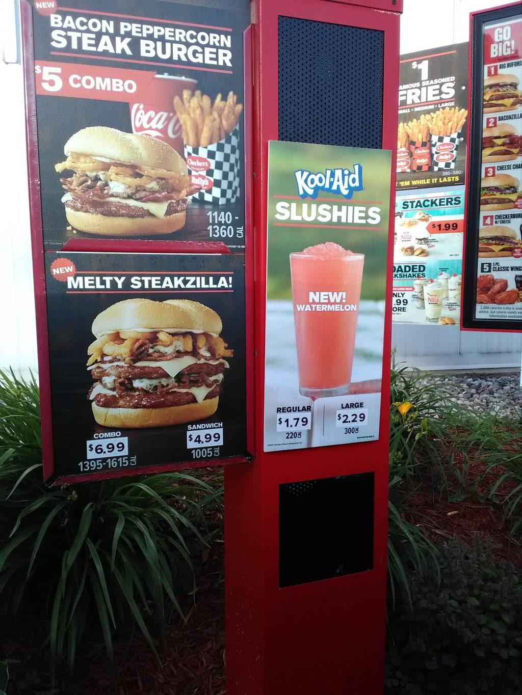 Checkers | restaurant | 1600 W Columbia Ave, Battle Creek, MI 49015, USA | 2699644340 OR +1 269-964-4340