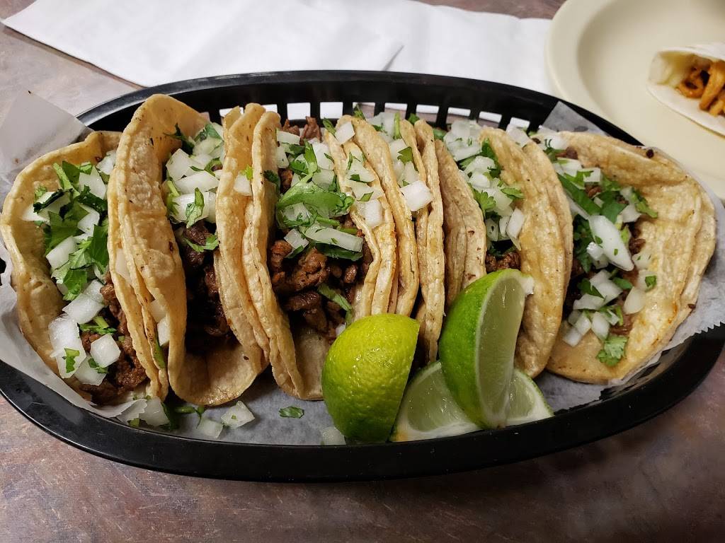 Taqueria La Perlita | restaurant | 495 N 22nd St, Decatur, IL 62521, USA | 2173308008 OR +1 217-330-8008