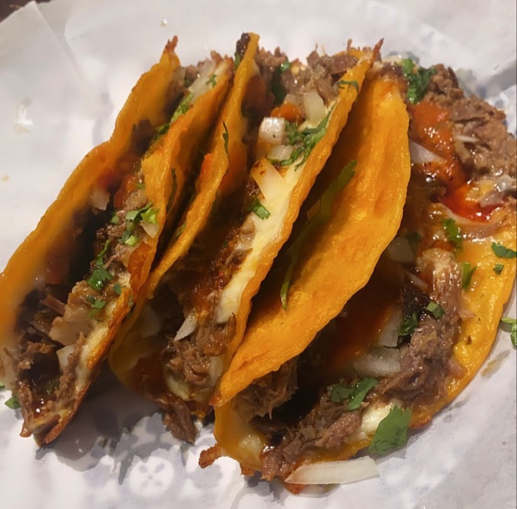 Birria el Viejon | restaurant | S Avenue B, Yuma, AZ 85364, USA | 8317949661 OR +1 831-794-9661