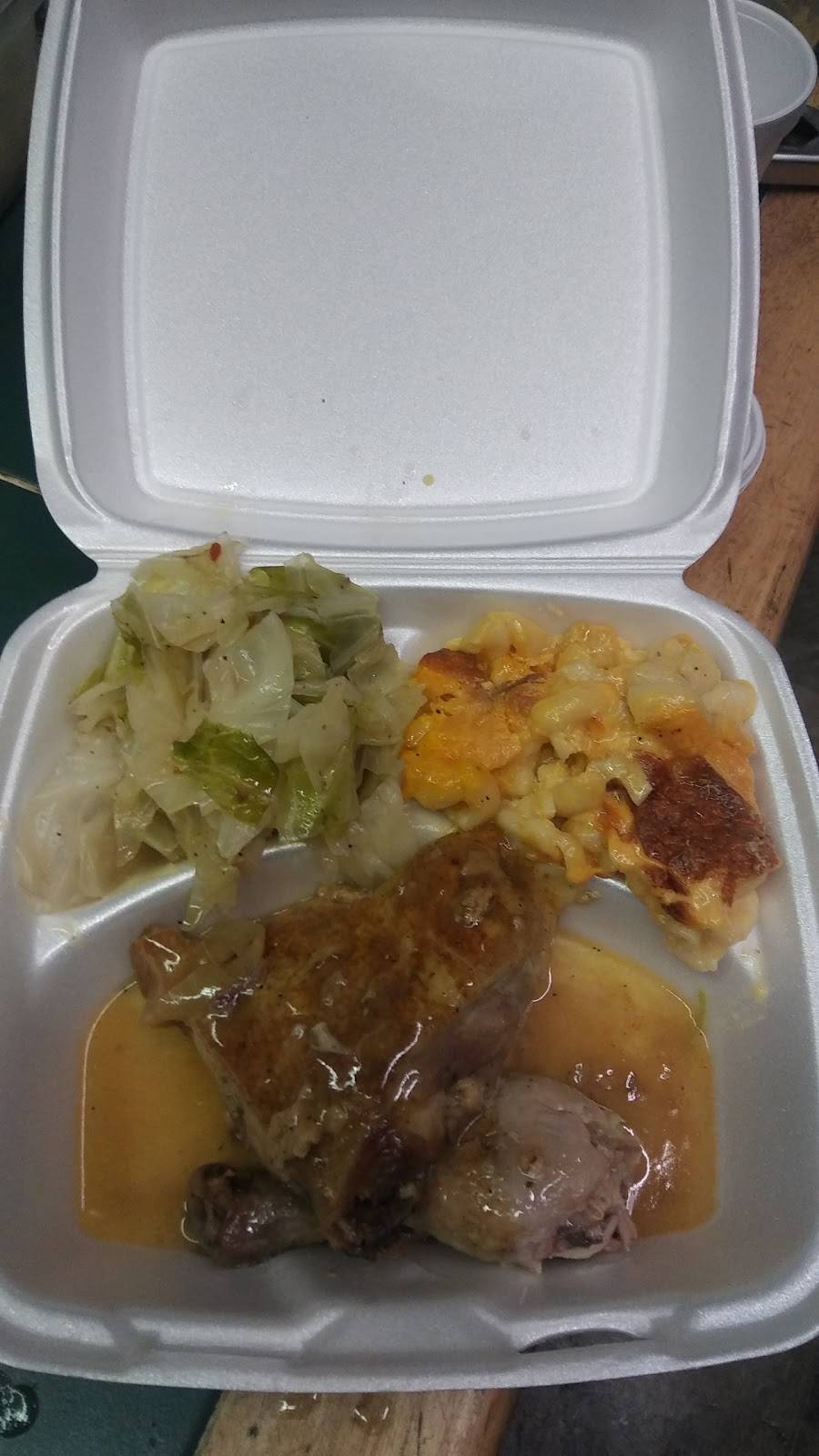 Sara & Lees | cafe | 5535 W Chicago Ave, Chicago, IL 60651, USA | 7733780402 OR +1 773-378-0402