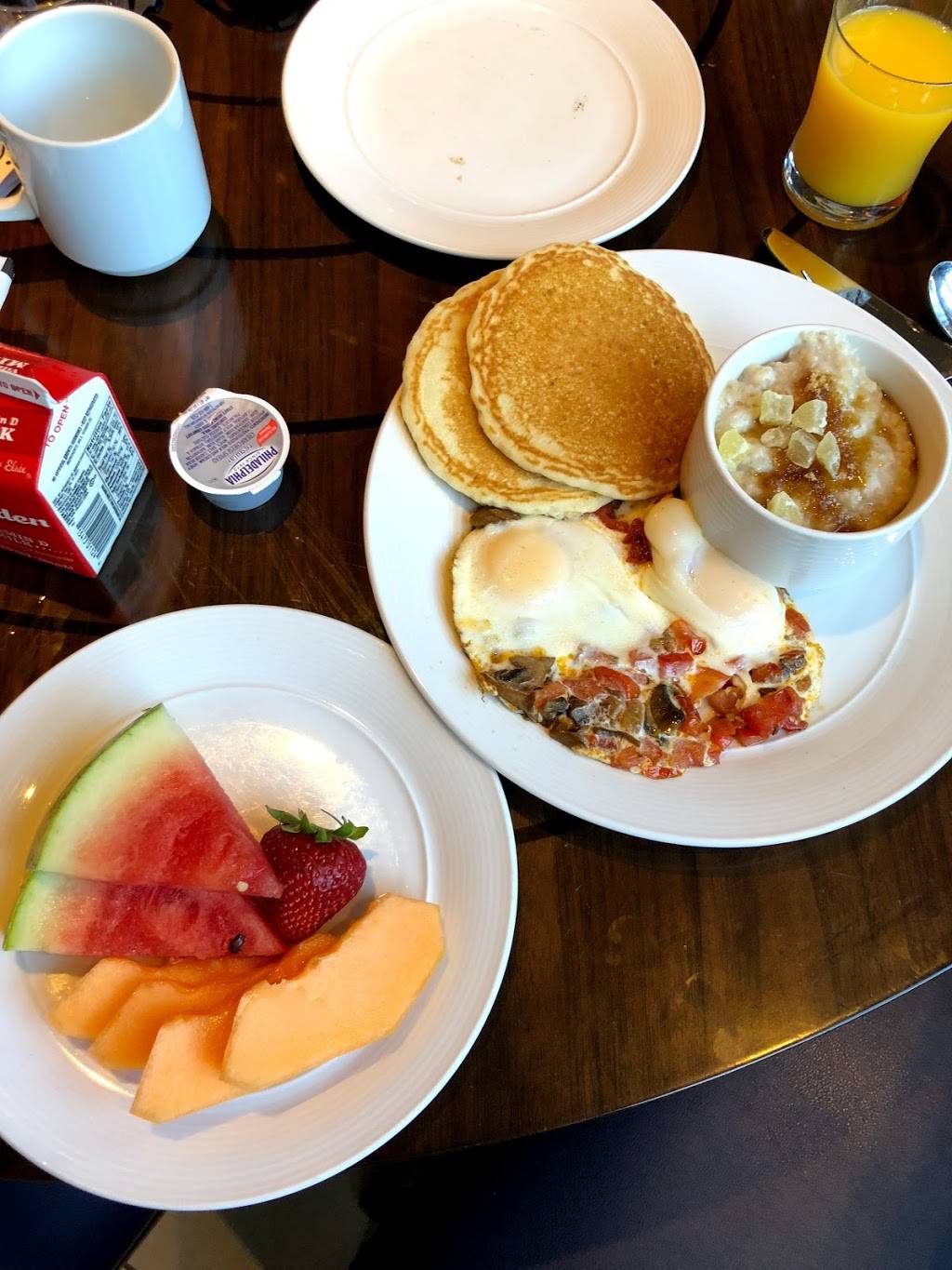 Tesoro Cove | restaurant | 14651 Chelonia Pkwy, Orlando, FL 32821, USA | 4073902300 OR +1 407-390-2300