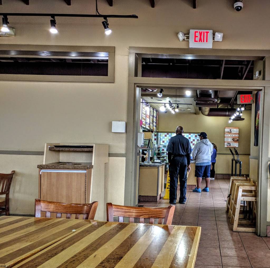 Taco Cabana | restaurant | 3930 S Carrier Pkwy, Grand Prairie, TX 75052, USA | 9726427556 OR +1 972-642-7556