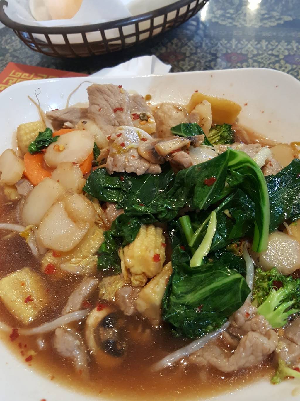 Novi Siam Spicy | restaurant | 43436 W Oaks Dr, Novi, MI 48377, USA | 2483489441 OR +1 248-348-9441