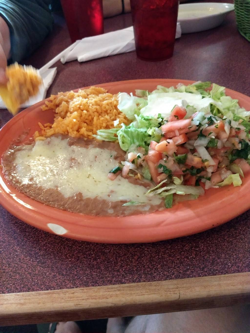 El Charrito | restaurant | 732 Commonwealth Dr, Norton, VA 24273, USA | 2763250793 OR +1 276-325-0793