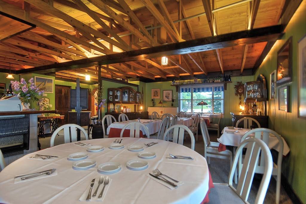 Cafe Coconut Cove | restaurant | S, 4210 S Hwy A1A, Melbourne Beach, FL 32951, USA | 3217273133 OR +1 321-727-3133