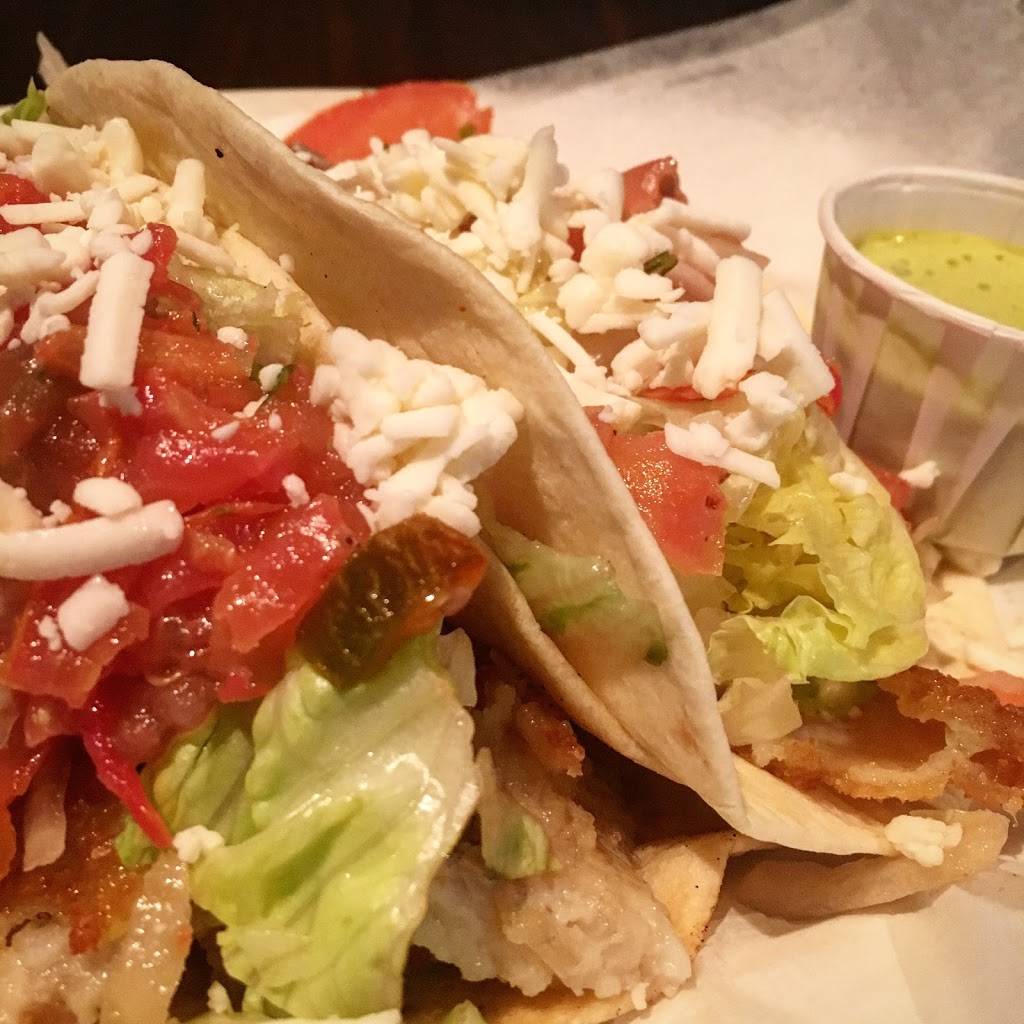 Winchesters Pub | restaurant | 23312 Hillside Avenue, Queens Village, NY 11427, USA | 7184648230 OR +1 718-464-8230