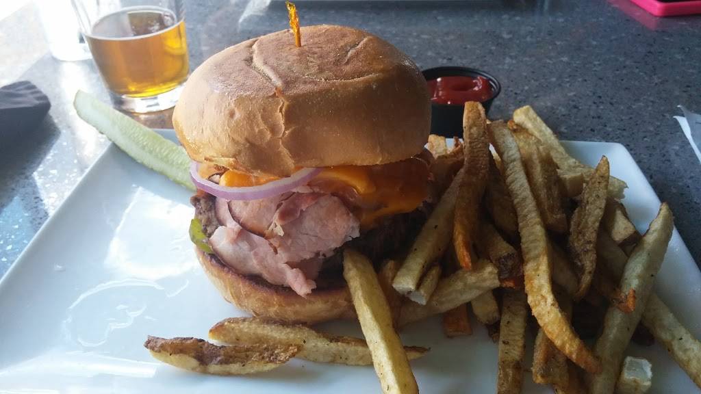 Drunken Donkey Craft Bar & Scratch Kitchen | restaurant | 4897 TX-121, The Colony, TX 75056, USA | 9722945676 OR +1 972-294-5676