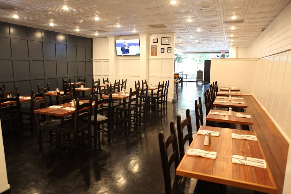 Square Barrels | restaurant | 1001 Bishop St #108, Honolulu, HI 96813, USA | 8085242747 OR +1 808-524-2747